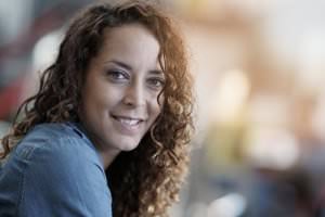 A recovered woman after attending a carfentanil addiction treatment center