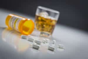 benadryl and alcohol abuse
